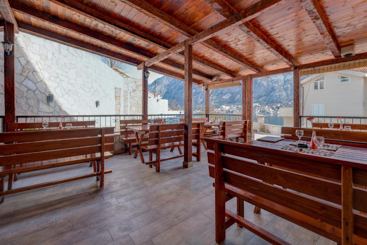 Hotel Galia Kotor Exteriér fotografie